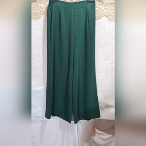 Chic Dark Green Wide-Leg Pants